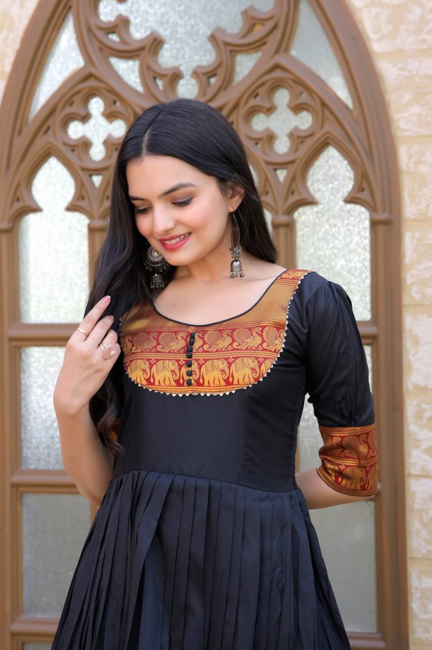 PREMIUM DESIGNER READYMADE MOM-DAUGHTER BLACK GOWN COLLECTIONS.