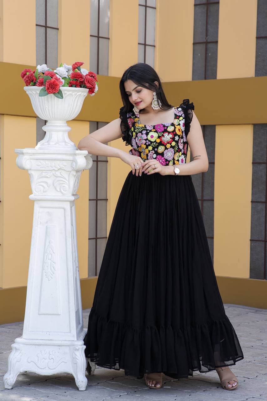 PREMIUM READYMADE DESIGNER BLACK GOWN COLLECTIONS.💃🏻