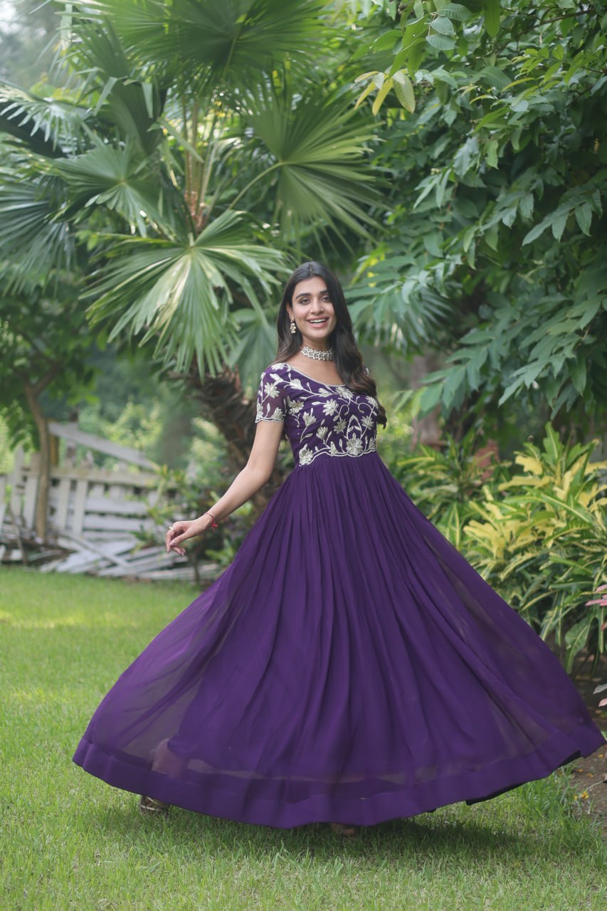 PREMIUM READYMADE DESIGNER PURPLE GOWN COLLECTIONS. 💃🏻