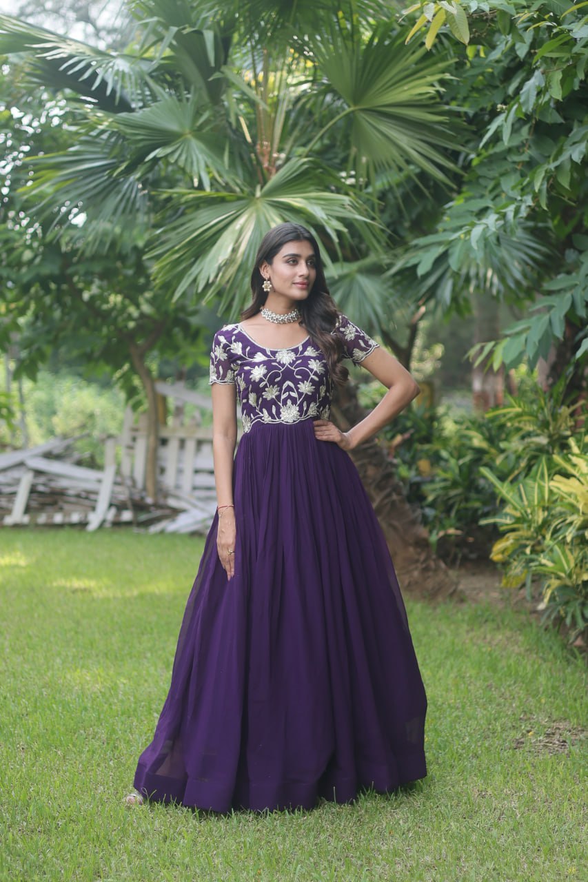 PREMIUM READYMADE DESIGNER PURPLE GOWN COLLECTIONS. 💃🏻