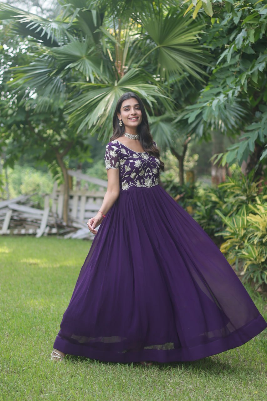 PREMIUM READYMADE DESIGNER PURPLE GOWN COLLECTIONS. 💃🏻