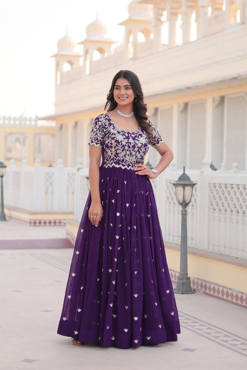 PREMIUM READYMADE DESIGNER PURPLE GOWN ASPIRATIONAL FOR WOMEN TO WEAR THE BEST OF GOWNS