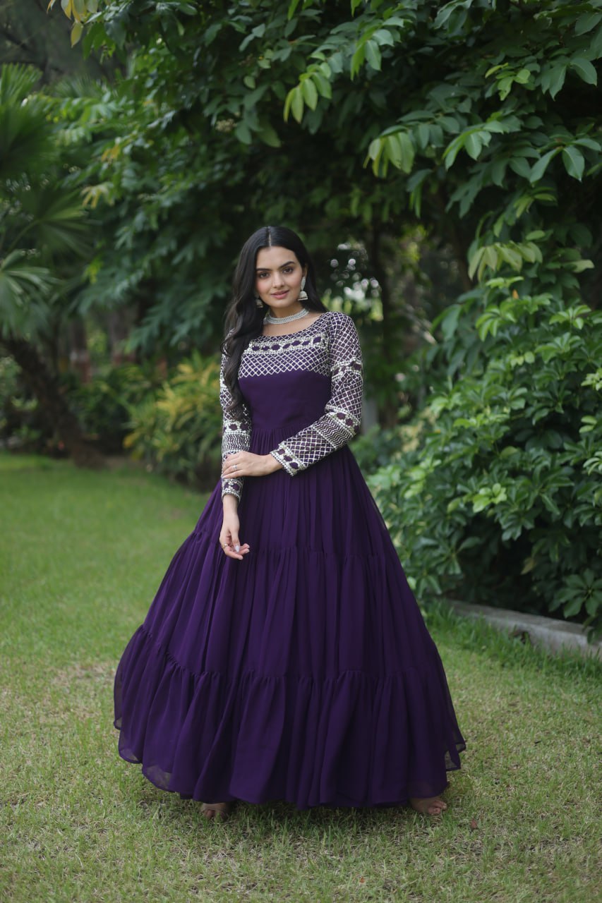 PREMIUM DESIGNER READYMADE PURPLE GOWN COLLECTIONS. 👜