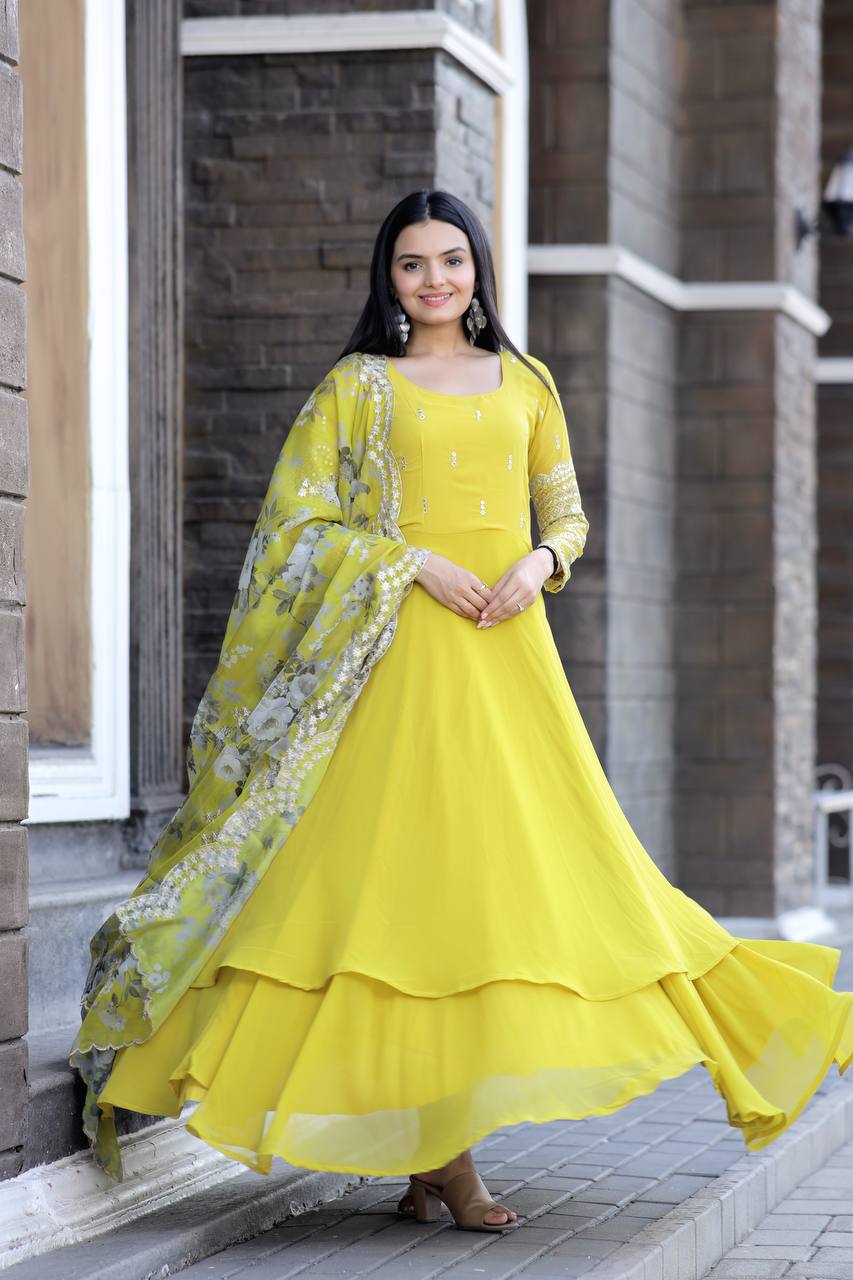 PREMIUM READYMADE YELLOW GOWN-DUPATTA COLLECTIONS.💃🏻