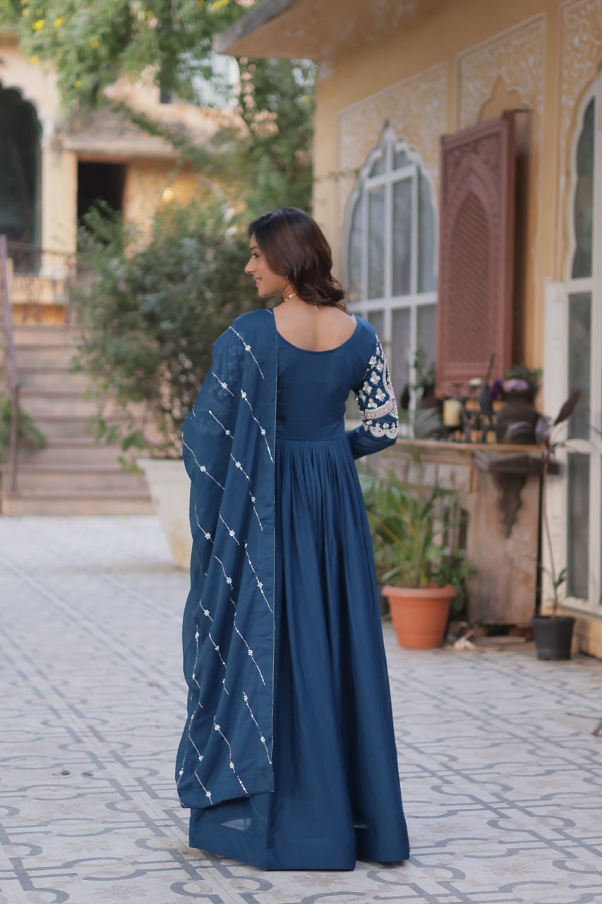 Elegant Star Georgette Embroidered Gown with Dupatta