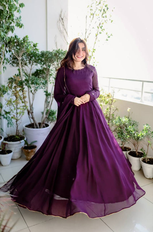 🤳🏻 PREMIUM READYMADE WINE GOWN-DUPATTA COLLECTIONS.💃🏻