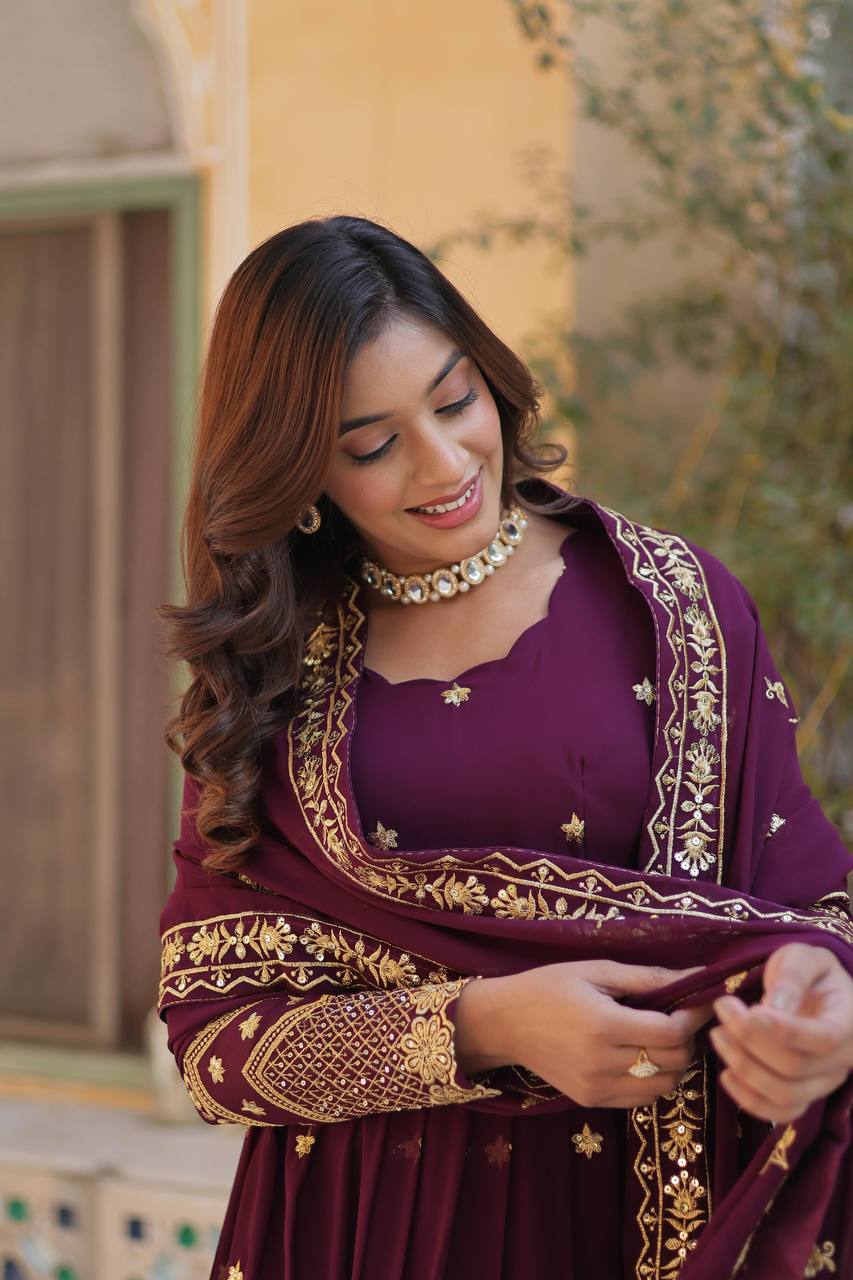 ✨ Regal Elegance Designer Gown with Dupatta – A Symbol of Luxury & Grace! ✨ DARK PURPLE