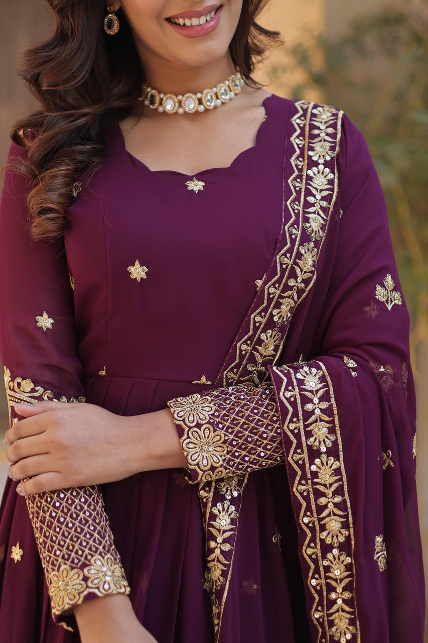 ✨ Regal Elegance Designer Gown with Dupatta – A Symbol of Luxury & Grace! ✨ DARK PURPLE